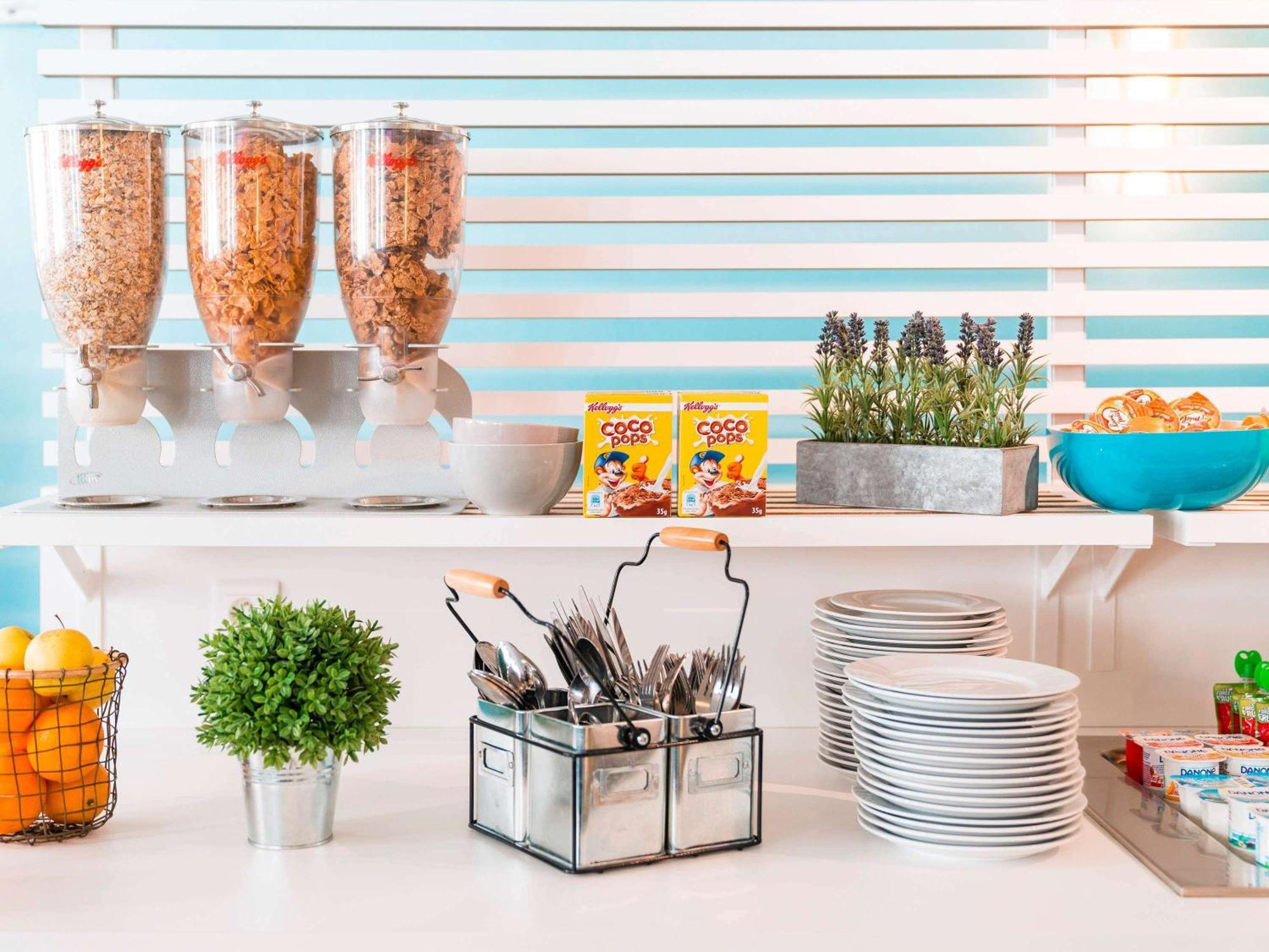 Ibis Styles Marseille Centre Prado Place Castellane Eksteriør billede